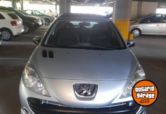 Autos - Peugeot 207 2009 Diesel 182000Km - En Venta