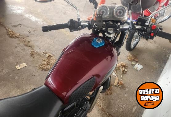 Motos - Benelli Imperiale 400 2023 Nafta 3000Km - En Venta