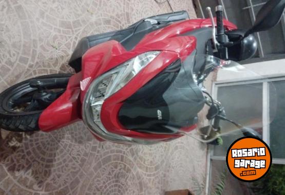 Motos - Honda PCX 2018 Nafta 26000Km - En Venta