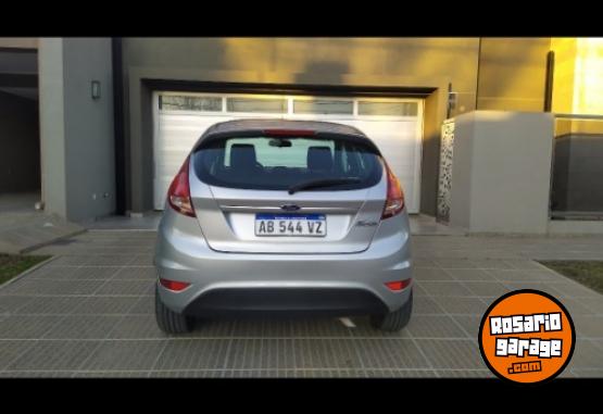 Autos - Ford Fiesta Powershift 1.6 2017 Nafta 73500Km - En Venta