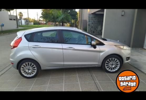 Autos - Ford Fiesta Powershift 1.6 2017 Nafta 73500Km - En Venta