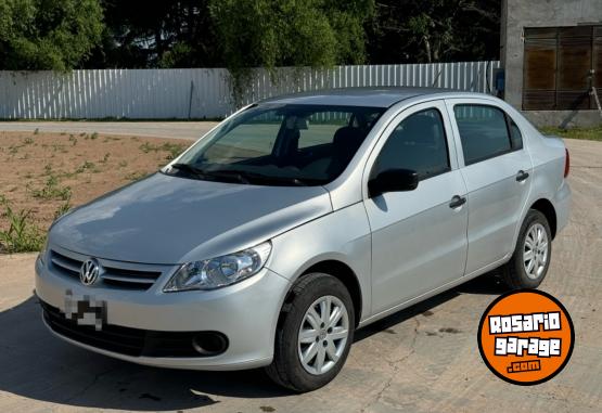 Autos - Volkswagen Voyage 2011 Nafta 163000Km - En Venta