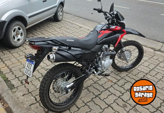 Motos - Honda Xr150 2024 Nafta 2000Km - En Venta