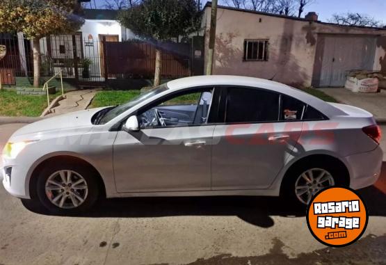 Autos - Chevrolet Chevrolet Cruze 1.8 Lt Mt 2014 Nafta 125000Km - En Venta