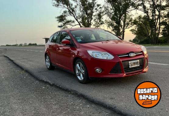 Autos - Ford Focus 3 se plus automtic 2014 Nafta 107000Km - En Venta