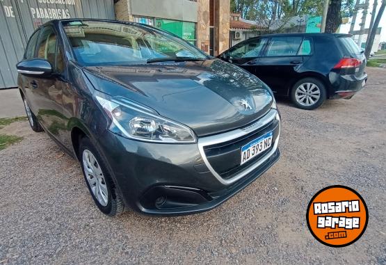 Autos - Peugeot 208 c3 fiesta 2019 Nafta 60000Km - En Venta