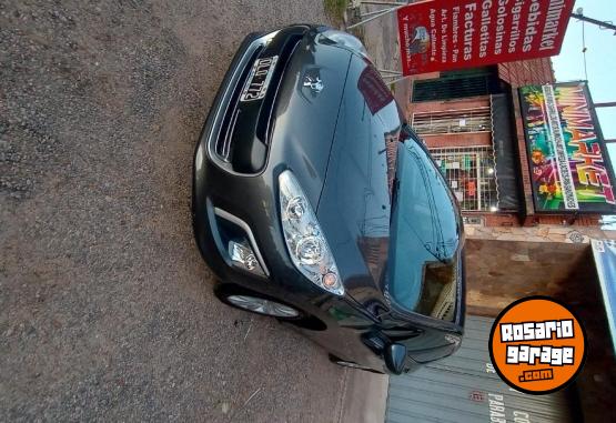 Autos - Peugeot 308 208 fiesta focus 2015 Nafta 120000Km - En Venta