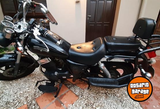 Motos - Zanella Patagonian Eagle 2018 Nafta 9000Km - En Venta