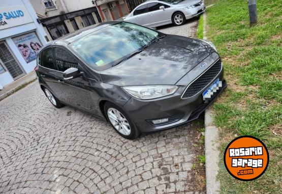 Autos - Ford Focus s  1.6 2017 GNC 130000Km - En Venta