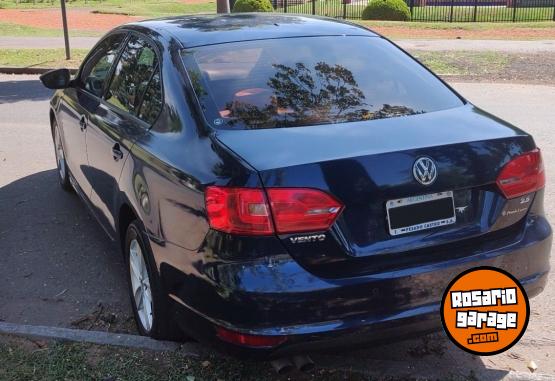 Autos - Volkswagen Vento 2.5 Luxury 2013 Nafta 144000Km - En Venta