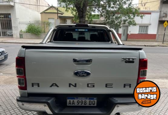 Camionetas - Ford Ranger 3.2 xlt 2017 Diesel 148000Km - En Venta