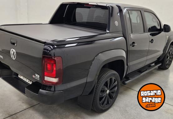 Camionetas - Volkswagen Amarok v6 hilux ranger 2022 Diesel 61000Km - En Venta