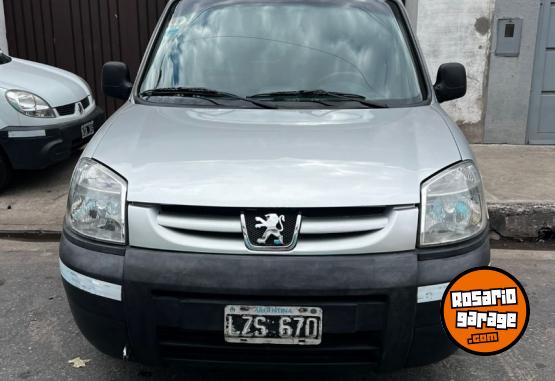 Utilitarios - Peugeot PARTNER FURGON 1.4 2012 GNC 205000Km - En Venta