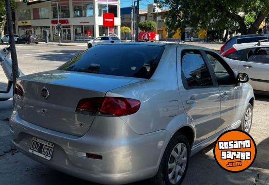 Autos - Fiat SIENA EL 1.4 2015 GNC 160000Km - En Venta