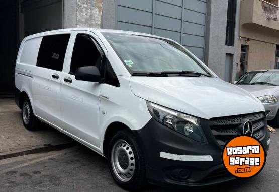 Utilitarios - Mercedes Benz VITO 111 CDI FURGON MIXTO 2016 Diesel 123000Km - En Venta