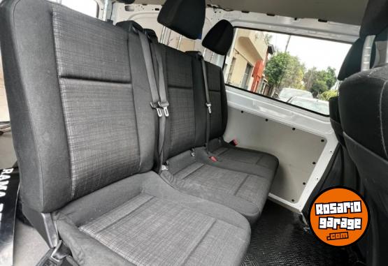 Utilitarios - Mercedes Benz VITO 111 CDI FURGON MIXTO 2016 Diesel 123000Km - En Venta