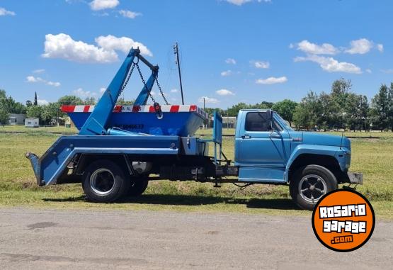 Camiones y Gras - VENDO! Ford 7000 Pekn - Ao 1986 - En Venta