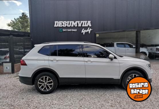 Camionetas - Volkswagen TIGUAN AT 7ASIENTOS 2019 Nafta 80000Km - En Venta