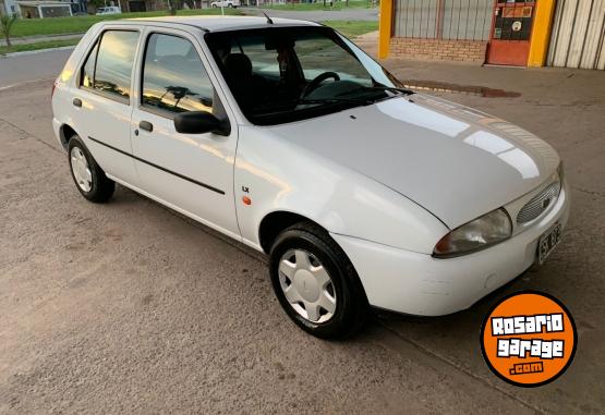 Autos - Ford FIESTA 1999 Nafta 118000Km - En Venta