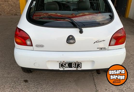 Autos - Ford FIESTA 1999 Nafta 118000Km - En Venta