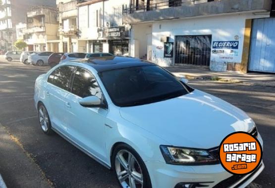 Autos - Volkswagen VENTO 2.0 GLI DSG + NAV 2017 Nafta 90500Km - En Venta