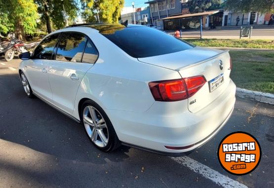 Autos - Volkswagen VENTO 2.0 GLI DSG + NAV 2017 Nafta 90500Km - En Venta