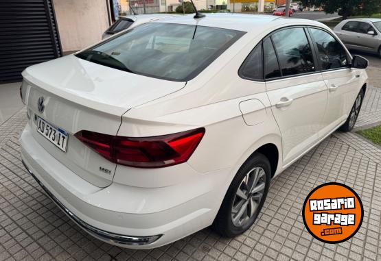 Autos - Volkswagen VIRTUS HIGHLINE 1.6 2019 Nafta 120000Km - En Venta