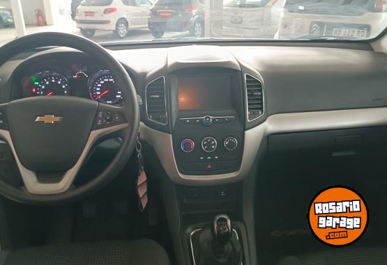 Camionetas - Chevrolet CAPTIVA 2018 Nafta 76300Km - En Venta