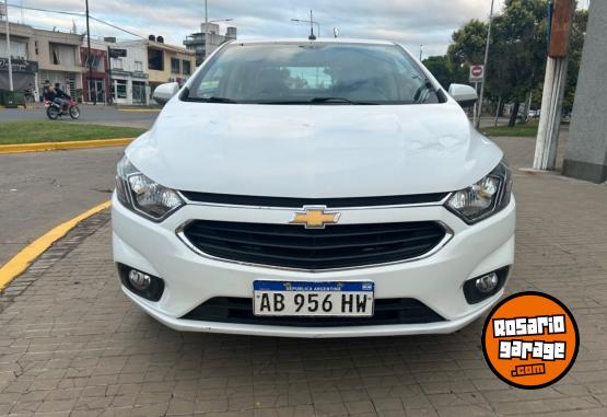 Autos - Chevrolet Prisma LTZ 2017 Nafta 65000Km - En Venta