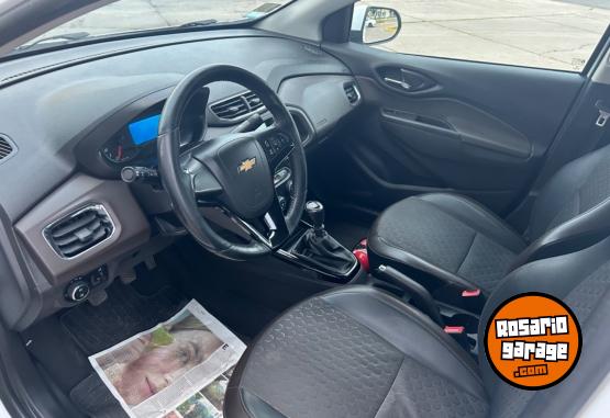 Autos - Chevrolet Prisma LTZ 2017 Nafta 65000Km - En Venta