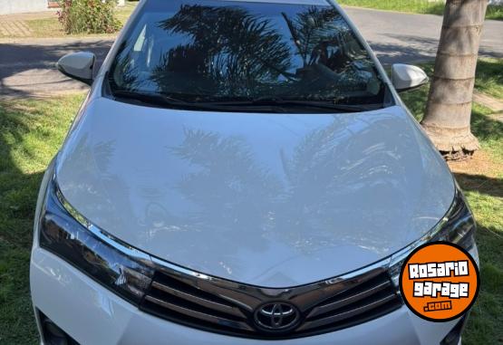 Autos - Toyota Corolla 2014 Nafta 142000Km - En Venta