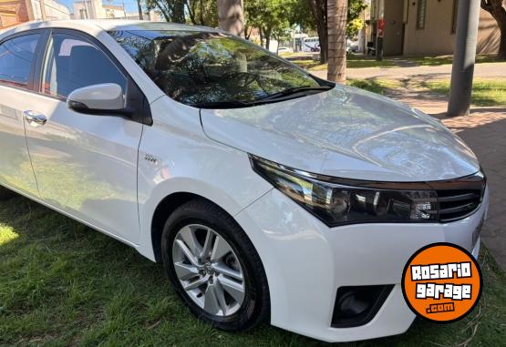 Autos - Toyota Corolla 2014 Nafta 142000Km - En Venta