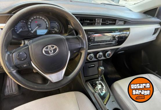 Autos - Toyota Corolla 2014 Nafta 142000Km - En Venta