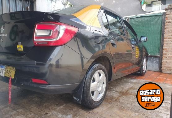 Autos - Renault Logan 2019 GNC 300000Km - En Venta