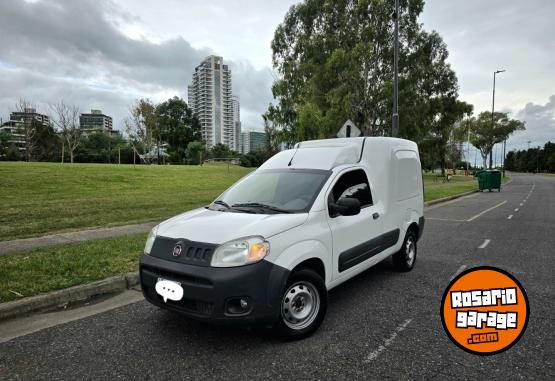 Utilitarios - Fiat Fiorino 2015 Nafta 93000Km - En Venta