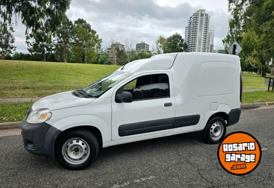 Utilitarios - Fiat Fiorino 2015 Nafta 93000Km - En Venta