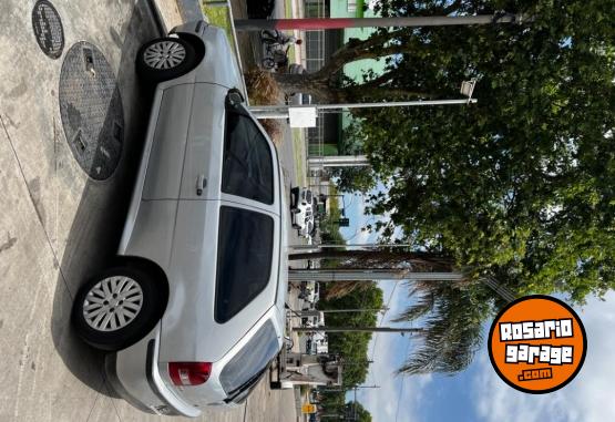 Autos - Volkswagen Gol 2005 Nafta 220000Km - En Venta