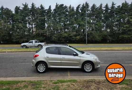 Autos - Peugeot 207 2013 Diesel 120000Km - En Venta