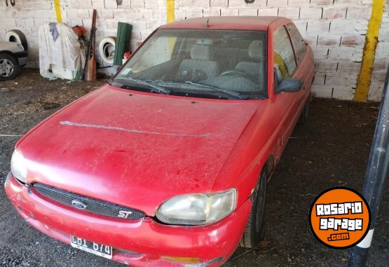 Autos - Ford Escort 1998 Nafta 111111Km - En Venta