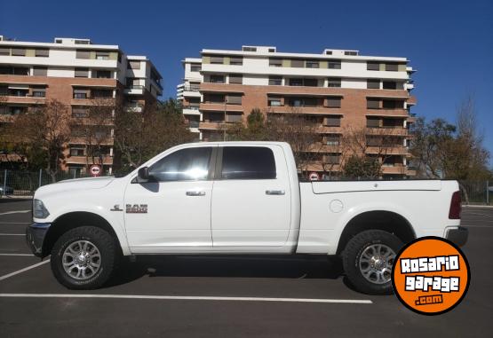 Camionetas - RAM 2500 6.7 Laramie Atx 350c 2018 Diesel 131000Km - En Venta