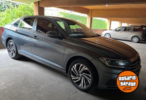 Autos - Volkswagen VENTO 1.4 TURBO HIGHLINE 2018 Nafta 110000Km - En Venta