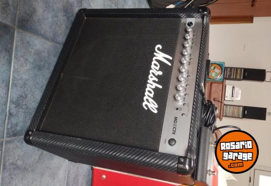 Instrumentos Musicales - Amplificador Marshall cfx 50w con pedal - En Venta