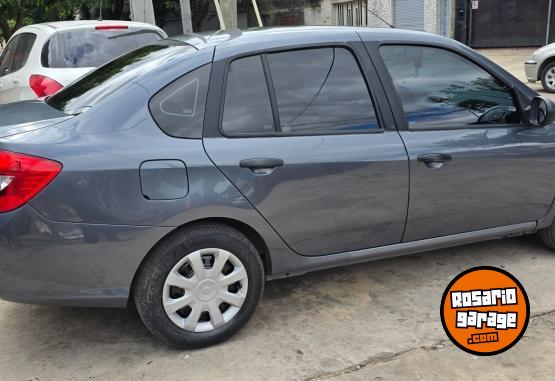 Autos - Renault Symbol 2012 Nafta 85337Km - En Venta