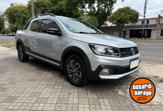 Utilitarios - Volkswagen saveiro 2018 Nafta 70000Km - En Venta