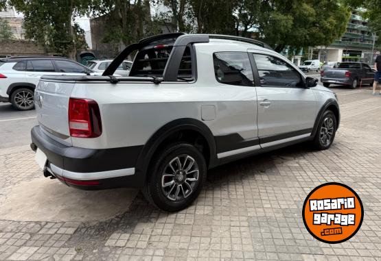 Utilitarios - Volkswagen saveiro 2018 Nafta 70000Km - En Venta