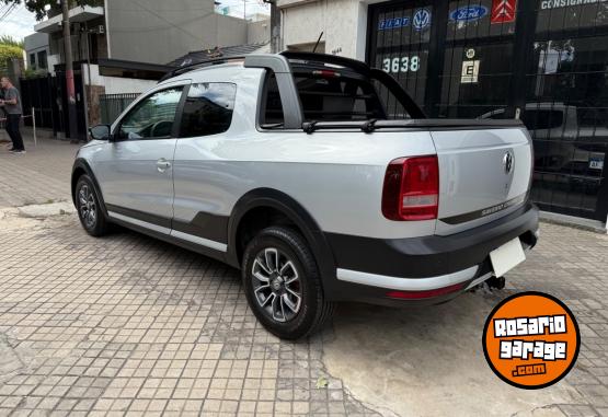 Utilitarios - Volkswagen saveiro 2018 Nafta 70000Km - En Venta