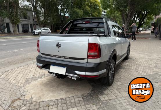 Utilitarios - Volkswagen saveiro 2018 Nafta 70000Km - En Venta