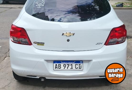 Autos - Chevrolet Onix 2017 GNC 70000Km - En Venta