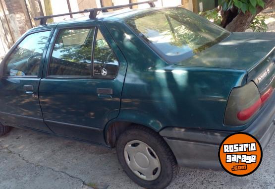 Autos - Renault Renault 19 1998 Diesel 230000Km - En Venta