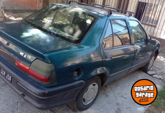 Autos - Renault Renault 19 1998 Diesel 230000Km - En Venta